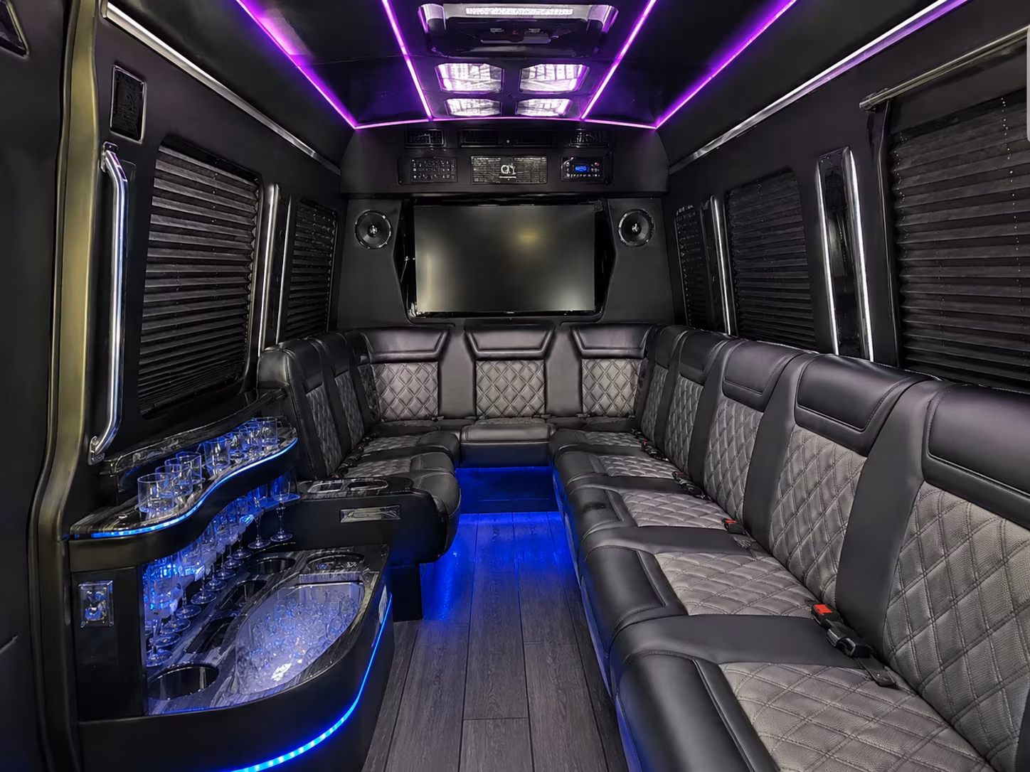 ranch and barn venue weddings near tulare need the right bus for the roads